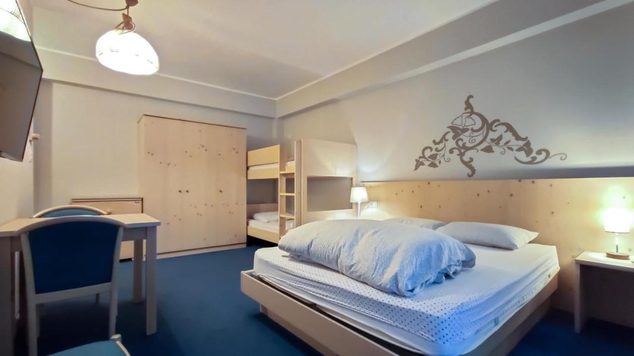 Hotel Principe Marmolada مالغا شابيلا المظهر الخارجي الصورة
