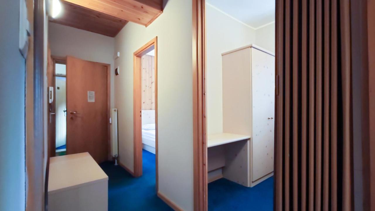 Hotel Principe Marmolada مالغا شابيلا المظهر الخارجي الصورة