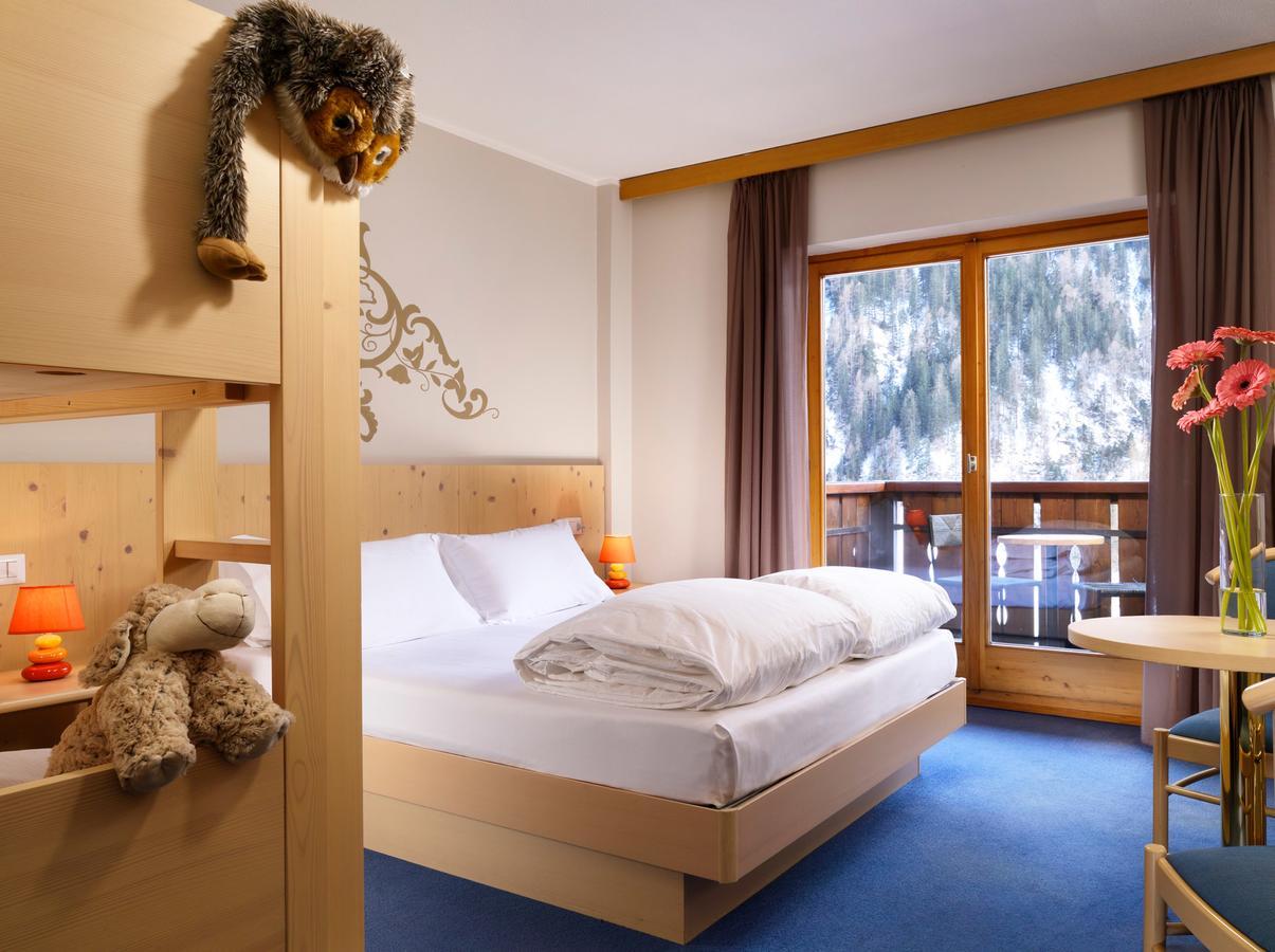 Hotel Principe Marmolada مالغا شابيلا المظهر الخارجي الصورة